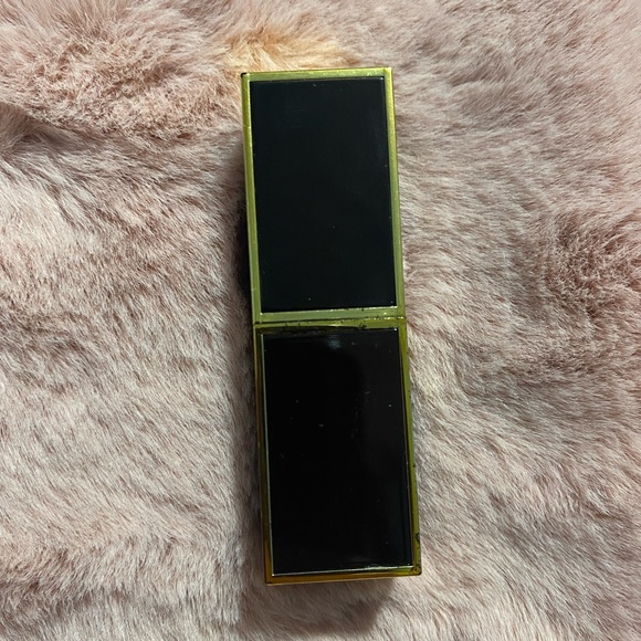 Tom Ford Velvet Cherry Lipstick - Picture 1 of 15